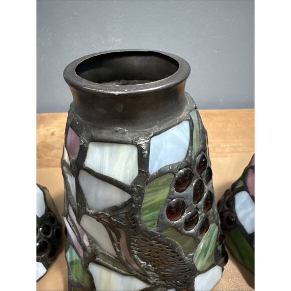 Set Of 3 Vintage Stained Glass Lamp Pendant Light Shade Blue Jay & Berries - Picture 12 of 16